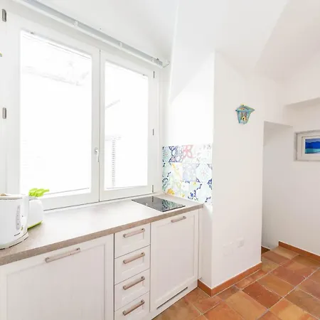Ammore Apartment
